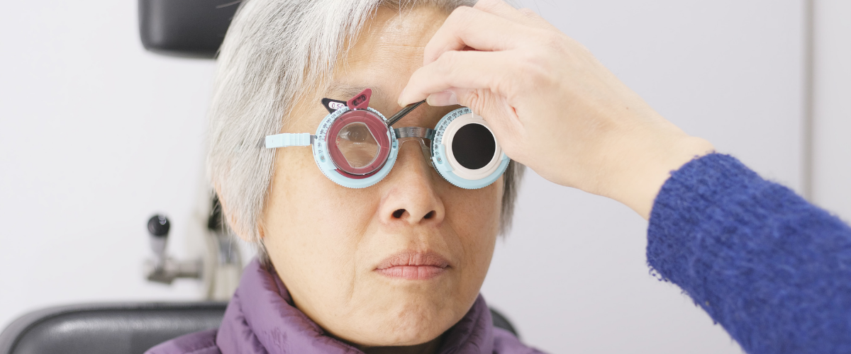 How to Care for Seniors with Vision Problems